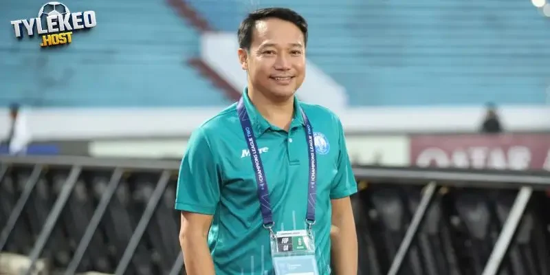 HLV Vũ Hồng Việt chính thức “tái xuất” CLB Nam Định